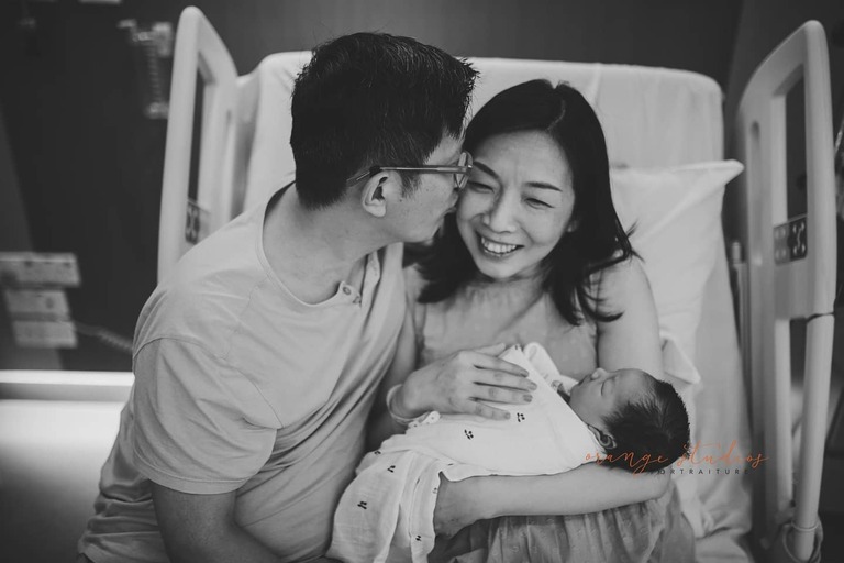 Fresh 48 Singapore hospital newborn photo by window