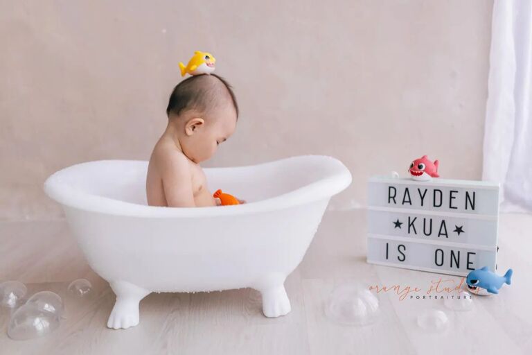 cake smash bath tub singapore 