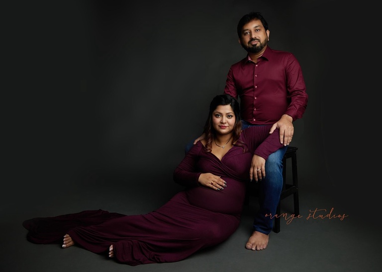 couple maternity portrait Singapore