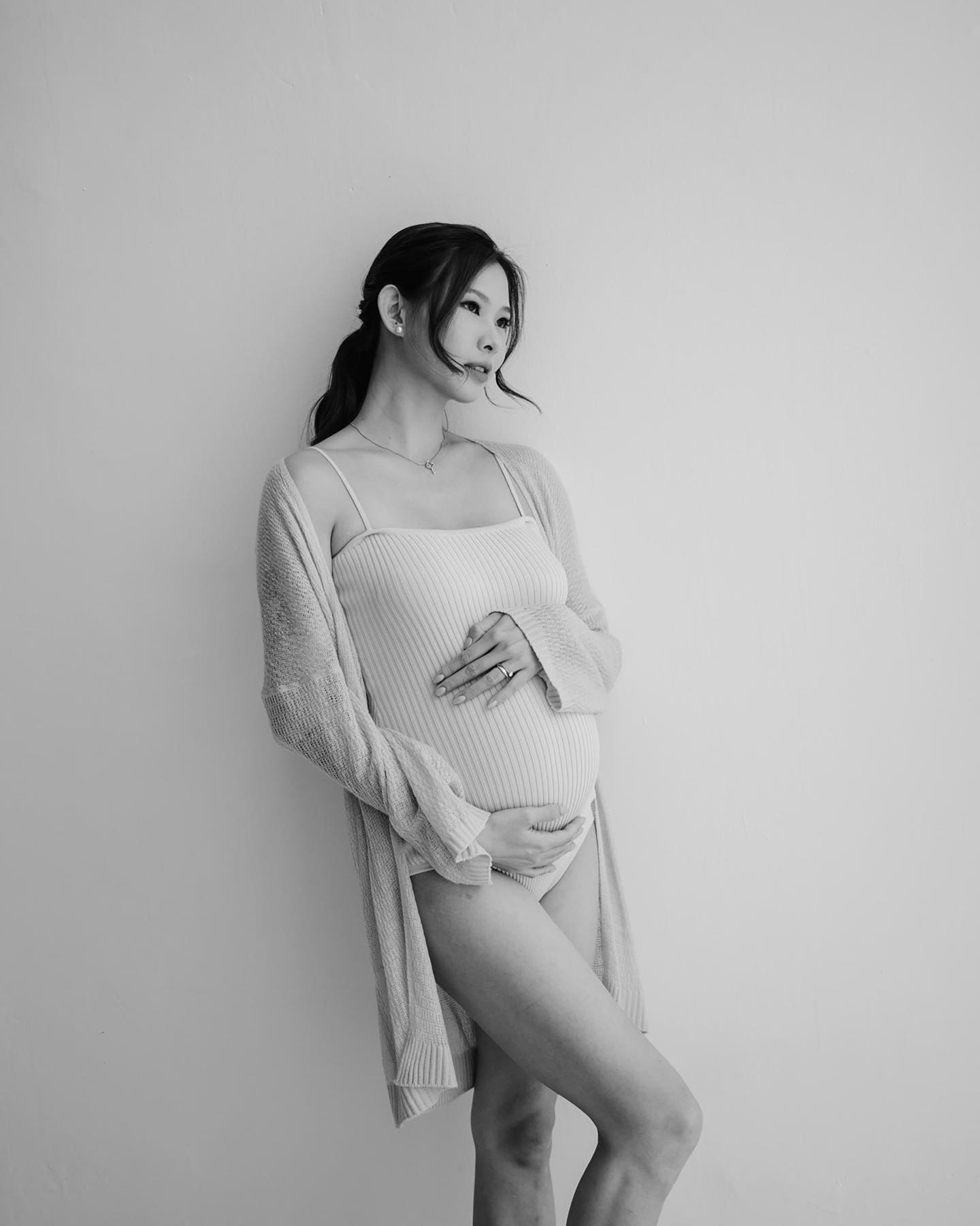Maternity photography Singapore