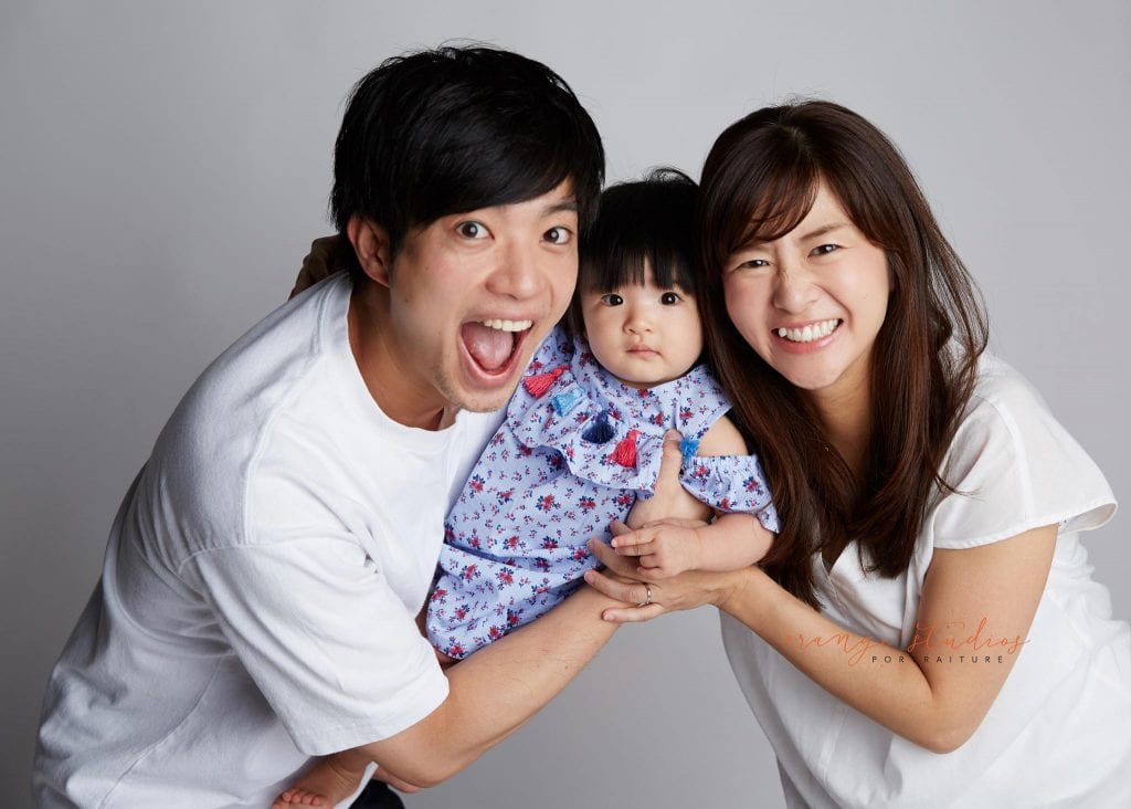 family portraits in singapore studio