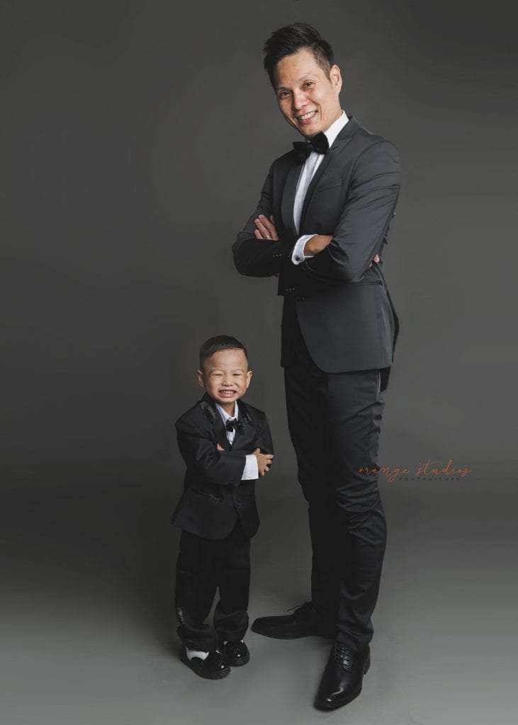 korean style family portraits in singapore studio