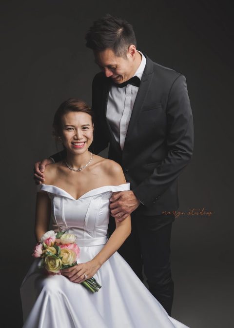 korean style family portraits in singapore studio