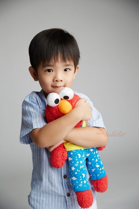 children portraits in singapore studio