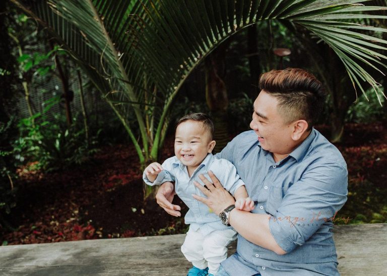 dad and son family portraits in singapore gardens by the bay