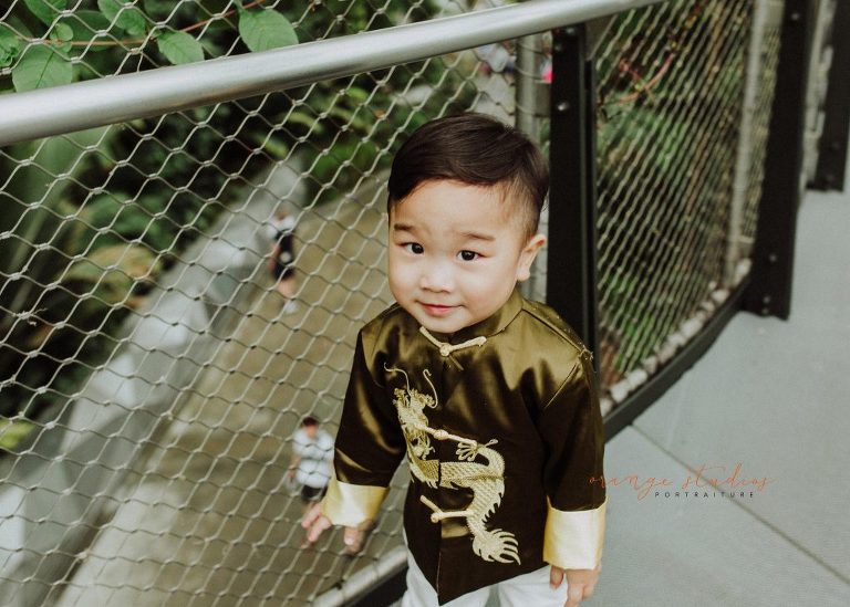 kids portraits in singapore gardens by the bay