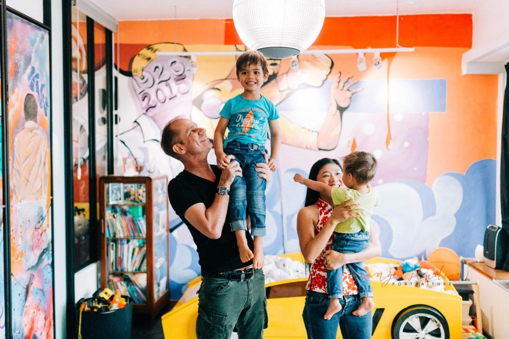 lifestyle family portraits at home in singapore
