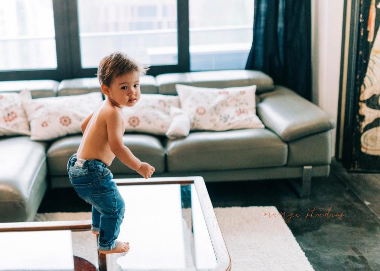 lifestyle kids portraits at home in singapore