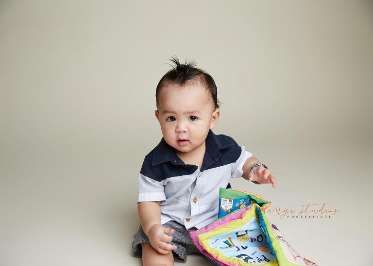 8 months old cute baby boy portraits in singapore studio