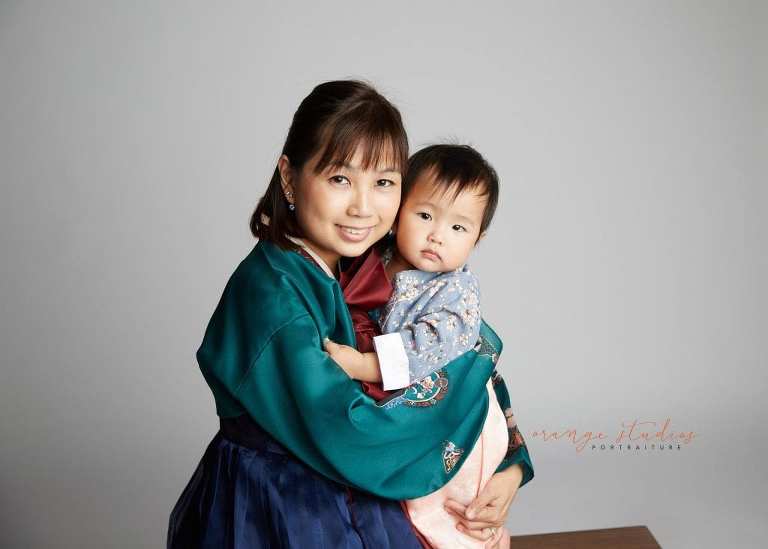 hanbok family portraits in singapore studio