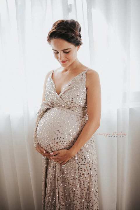 maternity portraits at home in singapore