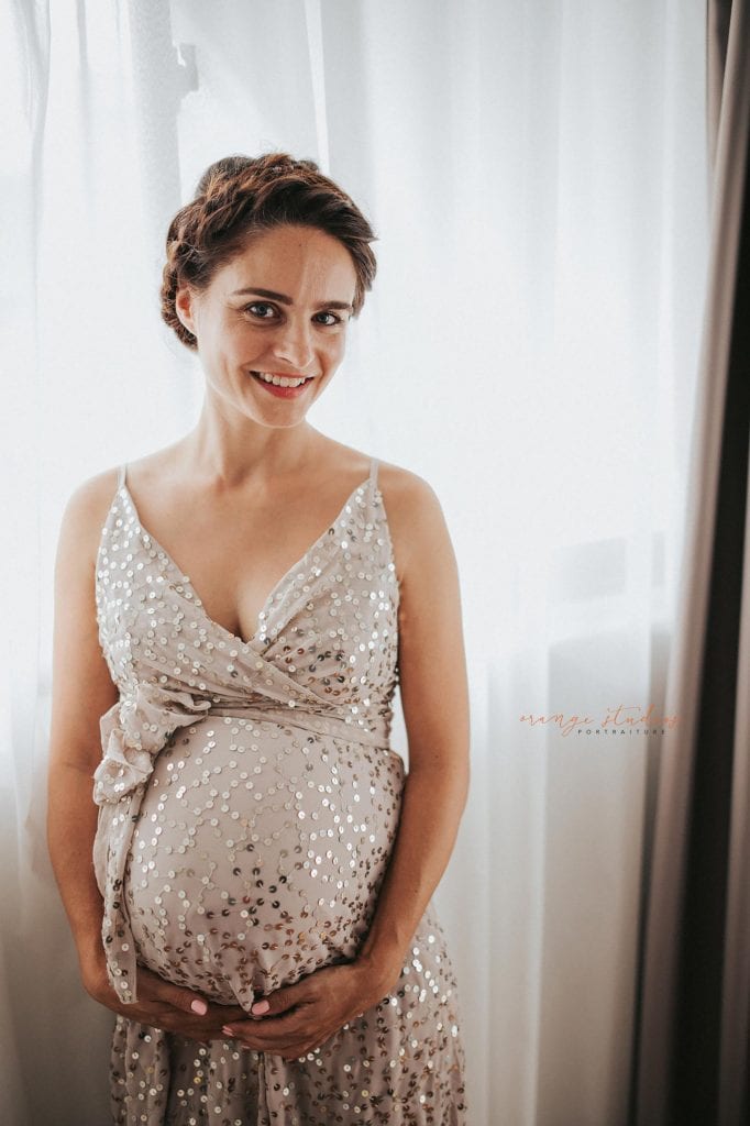 maternity portraits at home in singapore