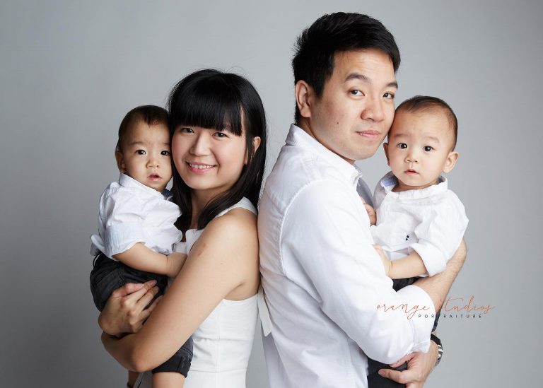 family portraits with twins in singapore studio