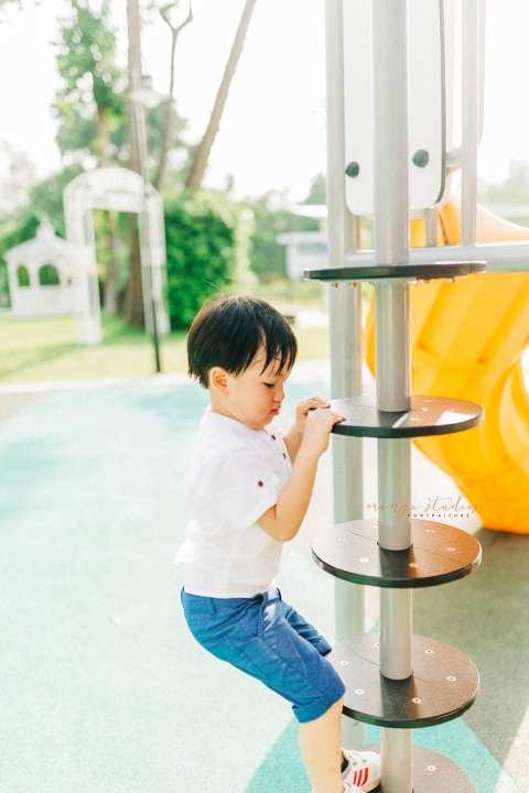 kids portraits at wheeler's estate singapore