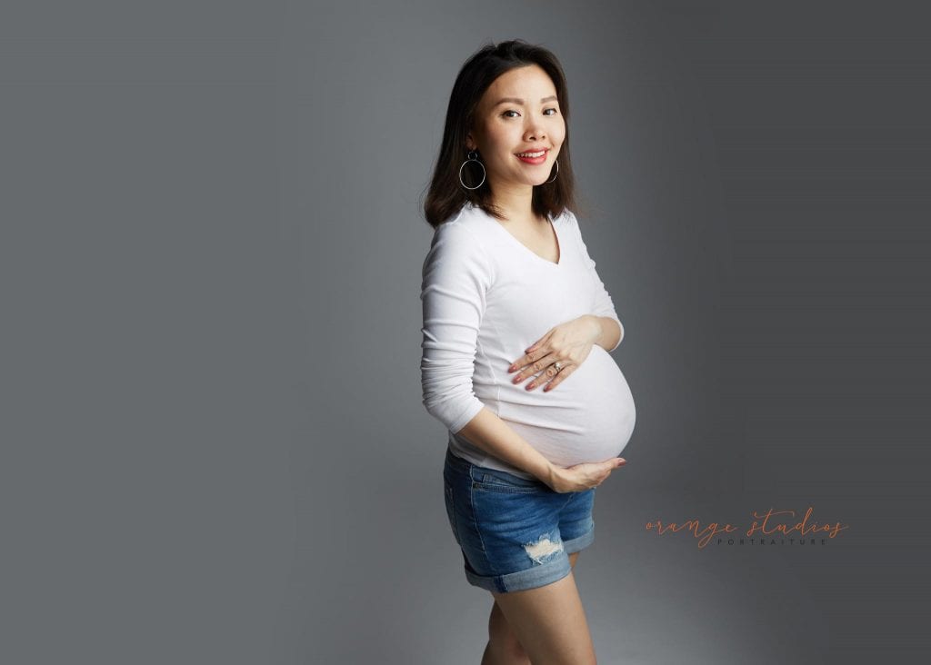 maternity portraits in singapore studio