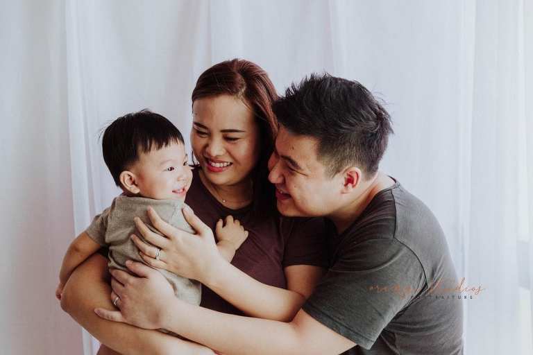 family portraits in singapore studio
