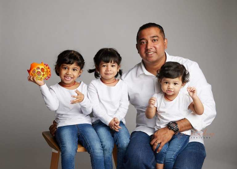 dad and children family portraits in singapore studio