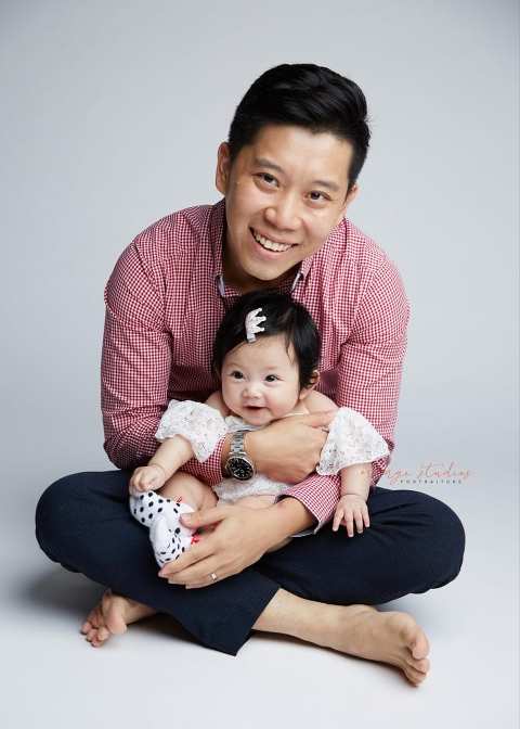 dad and adorable baby girl family portraits in singapore studio