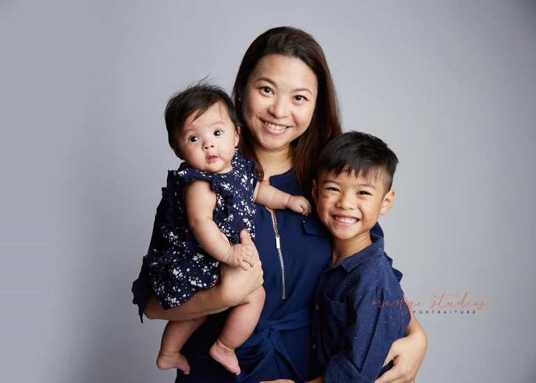 mum and children family portraits in singapore studio