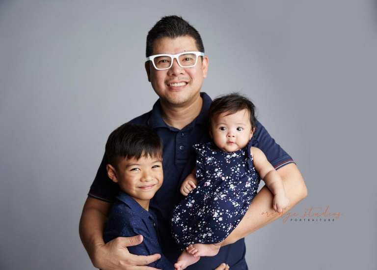 dad and children family portraits in singapore studio
