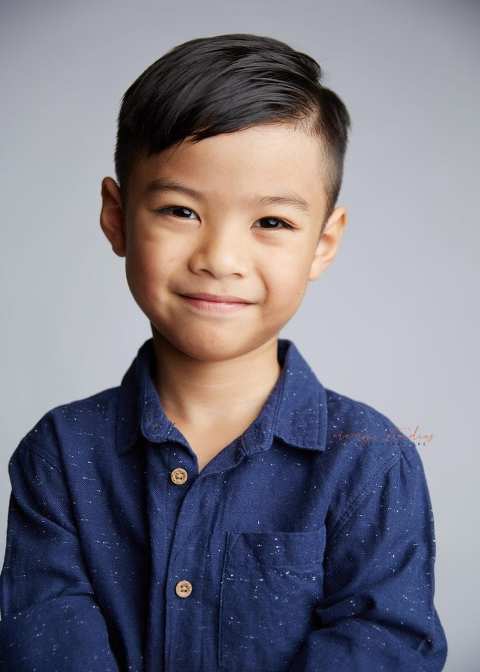 kids portraits in singapore studio