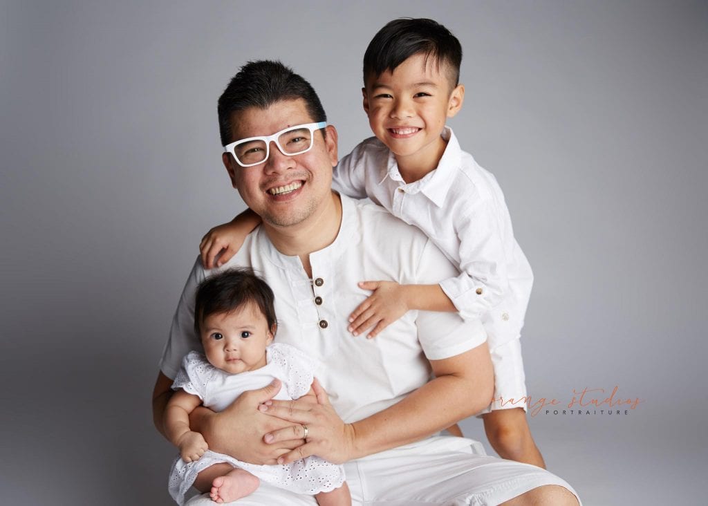 dad and children family portraits in singapore studio