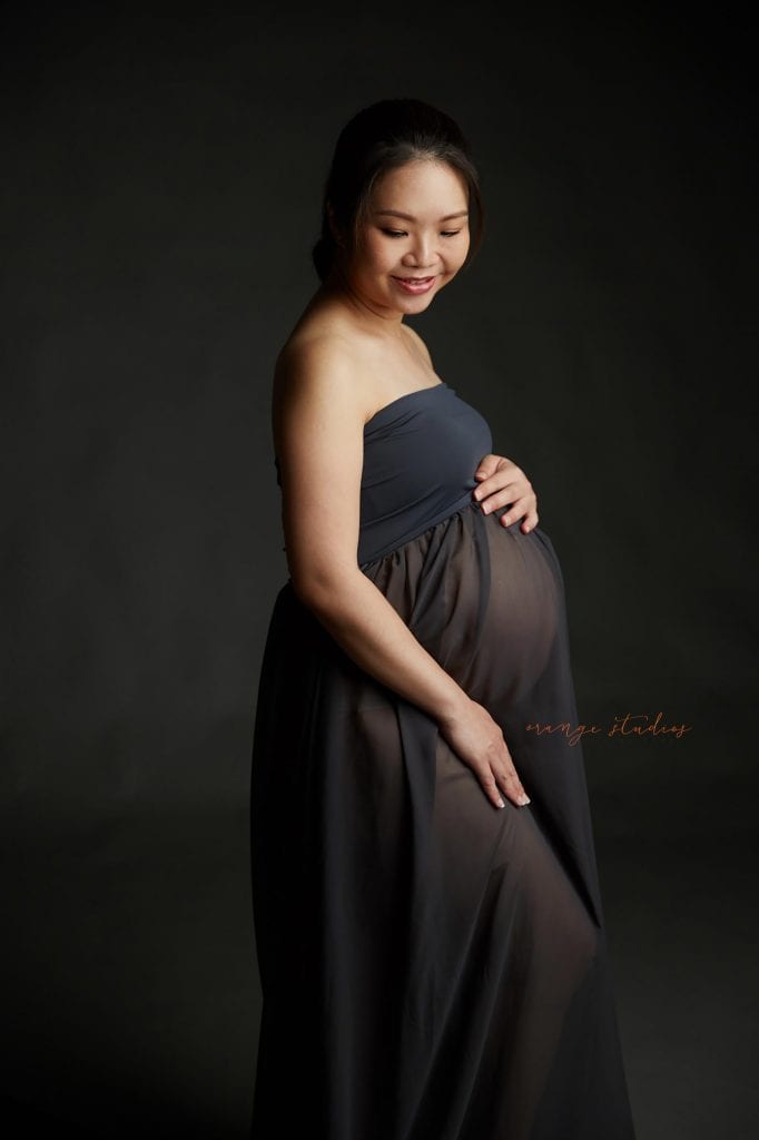 graceful maternity portraits in singapore studio