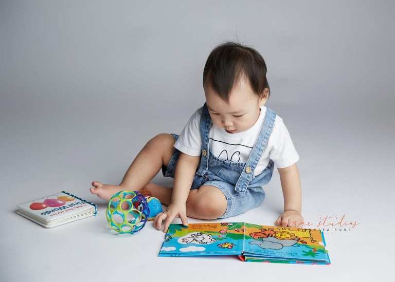 1 year old baby boy portraits in singapore studio