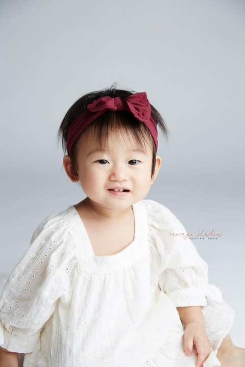 1 year old baby girl portraits in singapore studio
