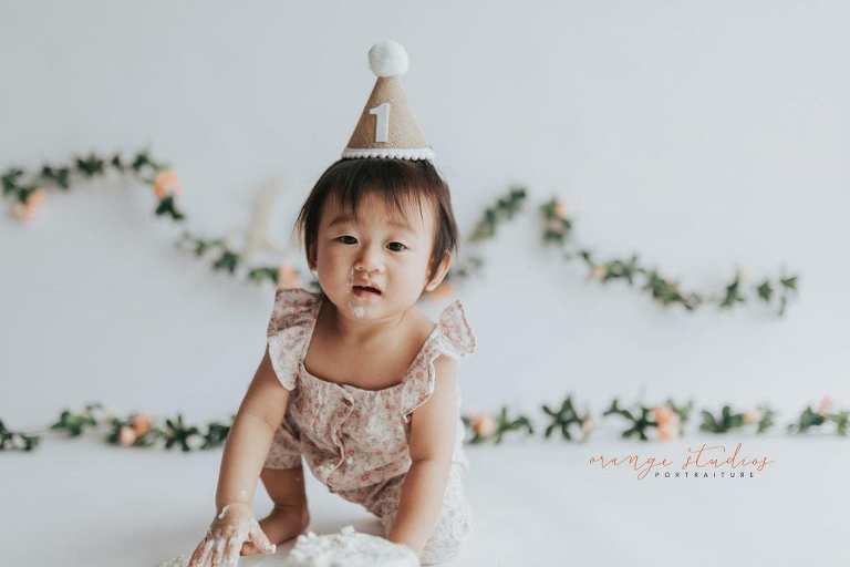 1 year old baby girl floral theme cake smash in singapore studio