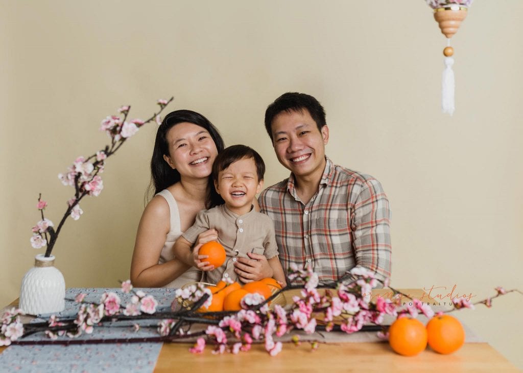 cny themed family portraits in singapore studio