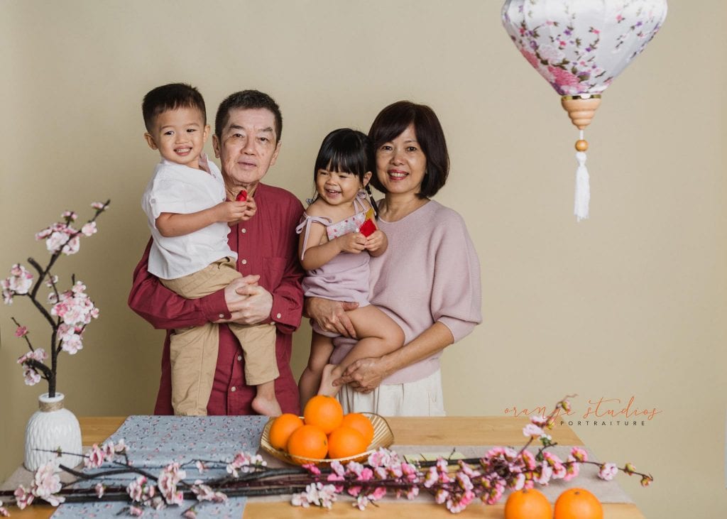grandparents and grandchildren cny themed portraits in singapore studio