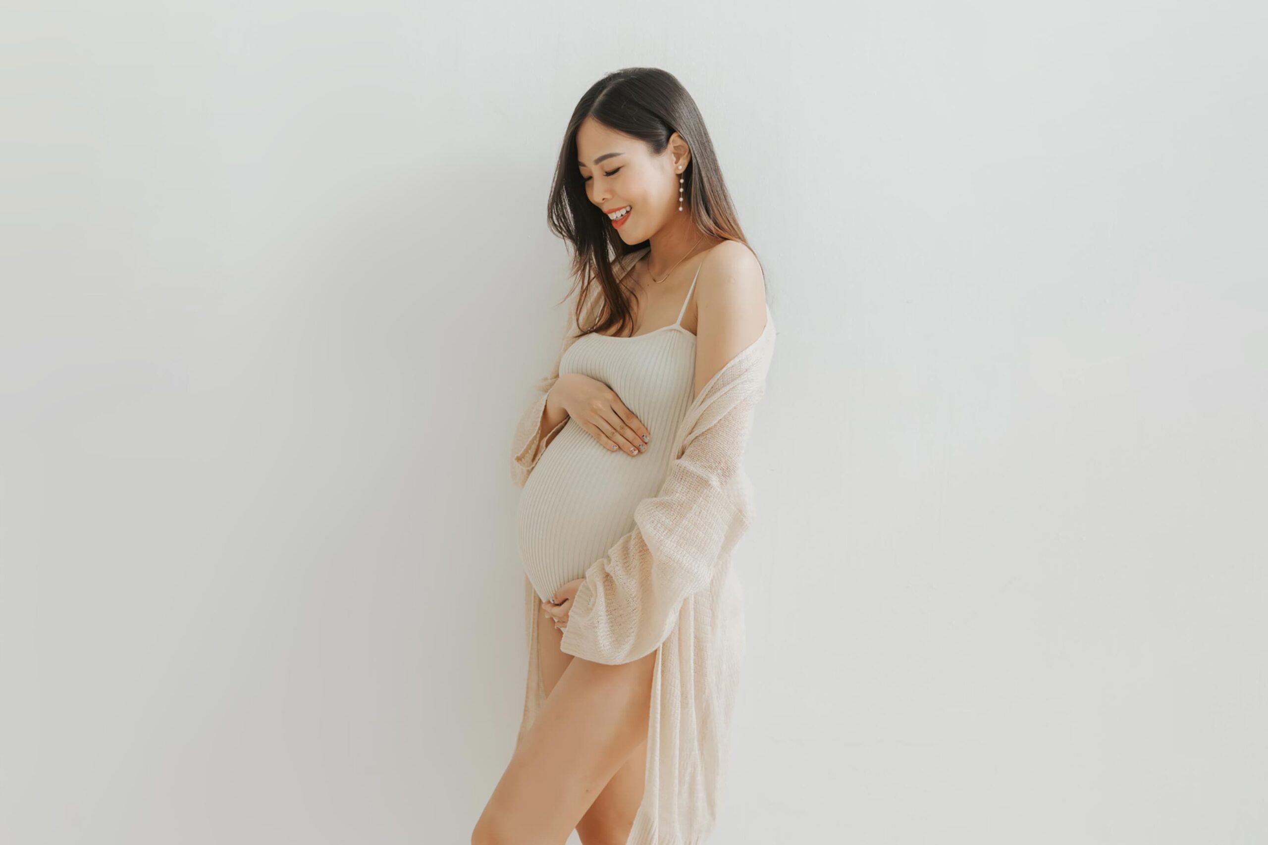 Maternity portrait at Orange Studios Singapore