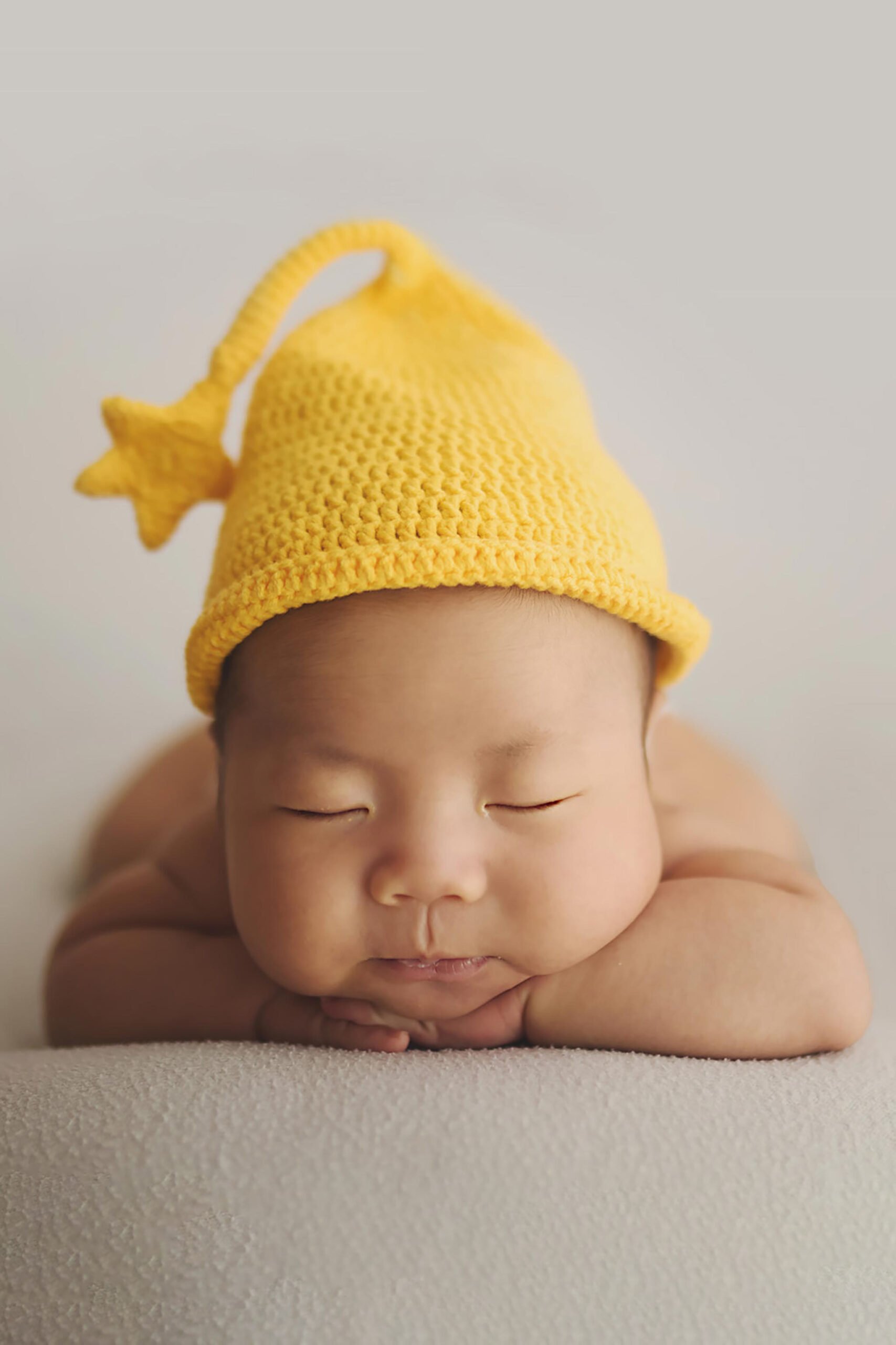 Newborn portrait at Orange Studios Singapore