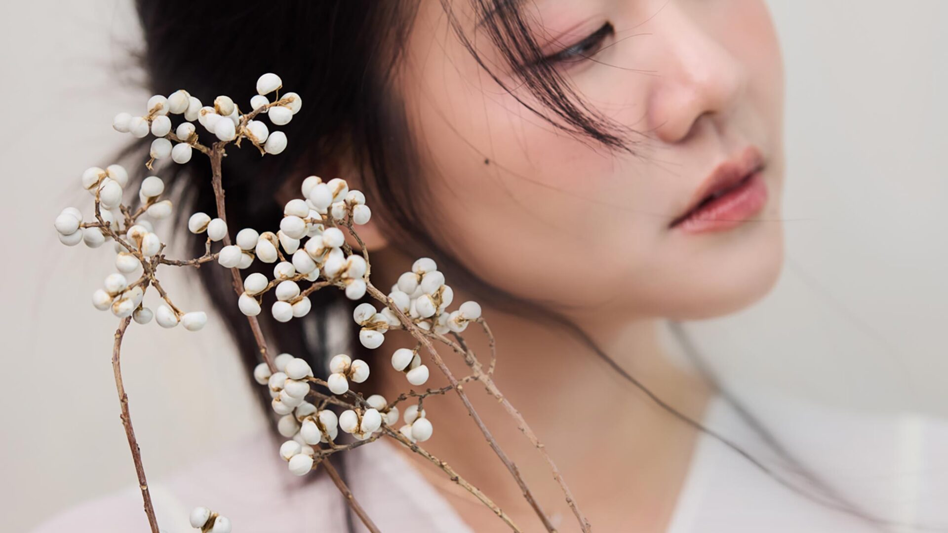 新中式 Photoshoot in Singapore: The New Chinese Style Portrait, Explained (2026 Guide)